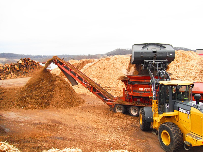 Wood grinding equipment at the mulch yard